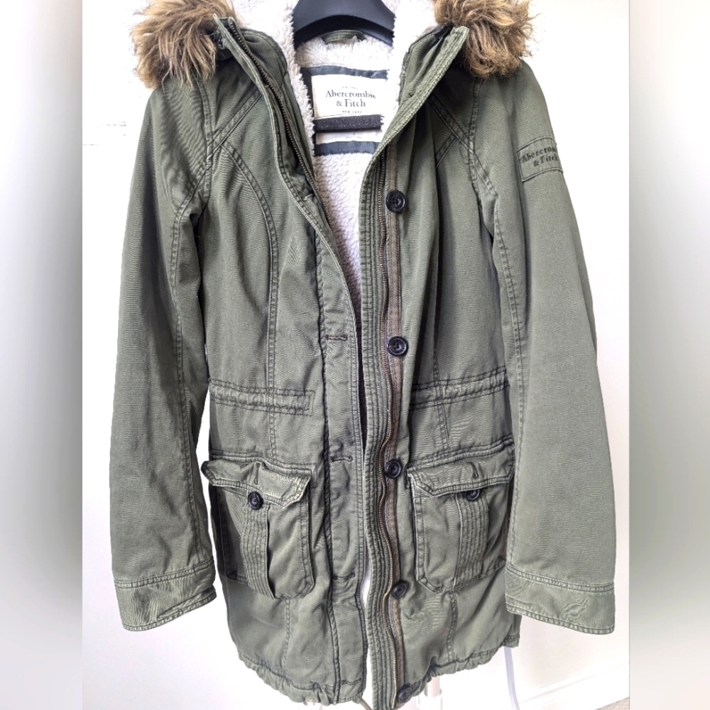 ABERCROMBIE & FITCH SAVANNAH Sherpa PARKA FUR HOOD OLIVE GREEN WOMENS Size XS